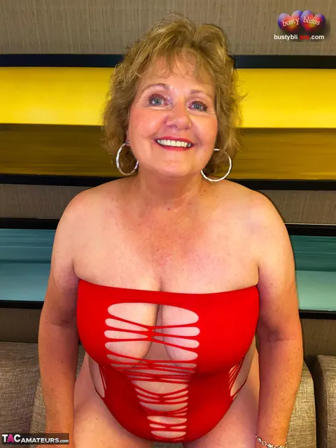Bustybliss: Mature Brunette Strips Off Her Lingerie and Cups Her Big Tits – photo 1 of 16