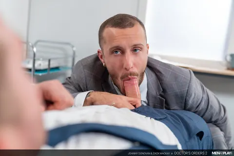 Doctor Leads Bareback Anal Threesome Ending in Gay Cumshots – photo 15 of 21