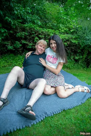 Russian Brunette Gets Her Pussy Licked and Fucked in the Garden