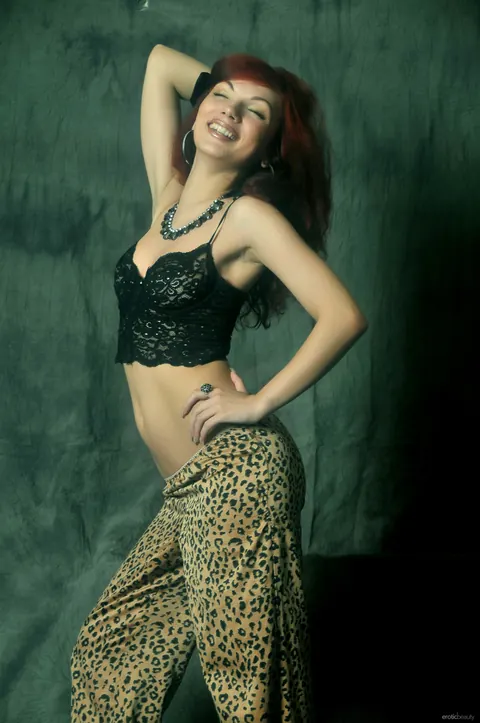 Monika E: Tall Redhead MILF Strips Nude and Spreads Her Pussy Standing – photo 2 of 21