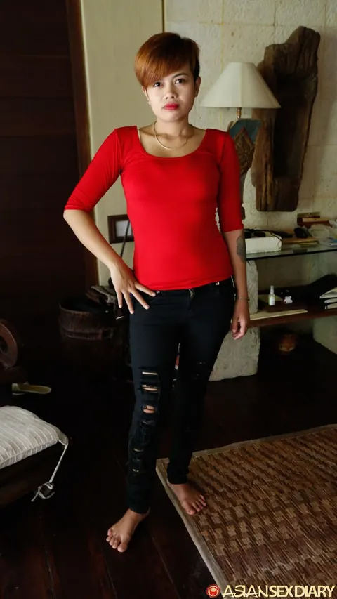 Tall Short-Haired Asian Woman Rides Cock in POV – photo 1 of 21