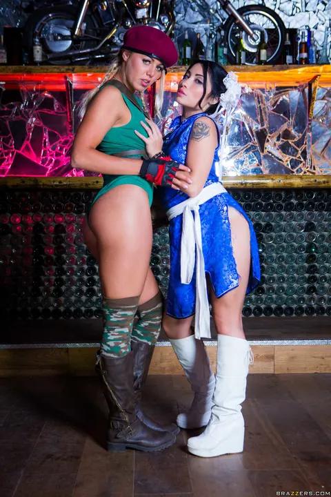 Christen Courtney: Tattooed Asian Blonde in Boots Joins Public Threesome – photo 9 of 17