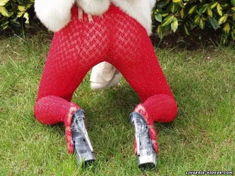 Tamara Noon: British Blonde MILF Pulls Down Her Red Pantyhose Outdoors – photo 2 of 12