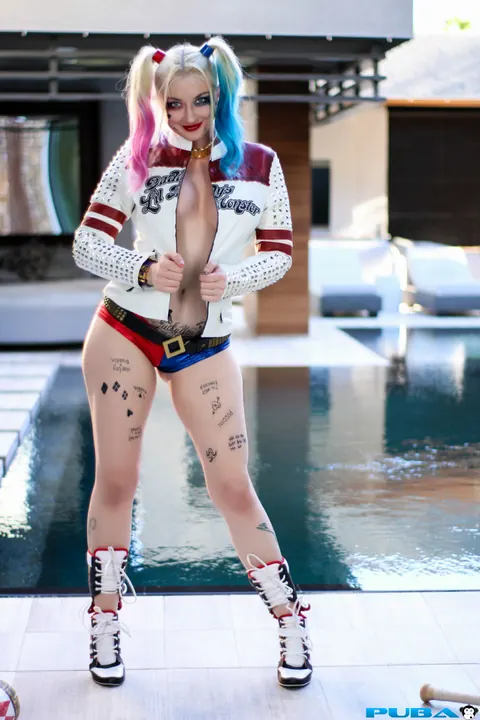 Leya Falcon: Blonde PAWG Poses Topless in Cosplay Costume Outdoors – photo 2 of 20