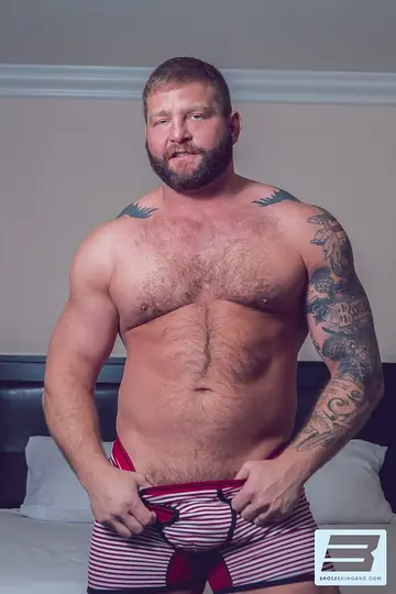 Hairy Thick Men Suck and Fuck in Gay Anal Session