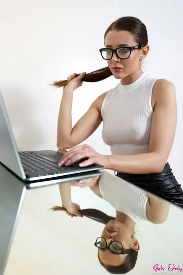 Sybil A Kailena – Czech Lesbians in Leather and Yoga Pants Fuck at the Office