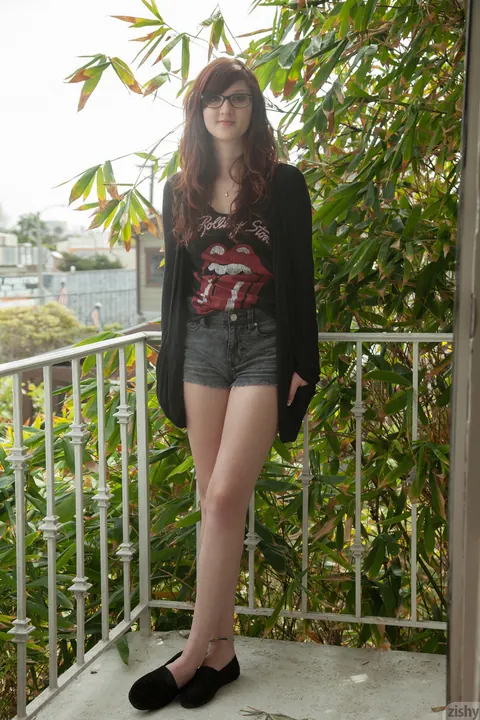 Ellena Woods: Skinny Redhead Strips Out of Her Panties – photo 1 of 11