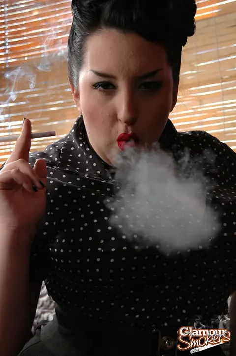 BBW Brunette Poses in Stockings and Skirt with a Cigarette – photo 12 of 15