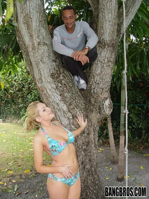 Jessica Sweet: Blonde in a Bikini Takes Black Cock Outdoors – photo 14 of 16