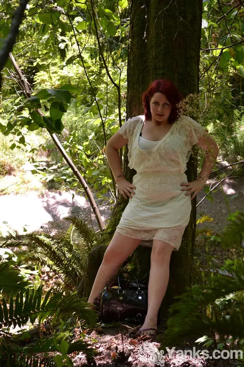 Hannah Belmont: BBW Redhead with Big Tits Masturbates with a Dildo in the Forest – photo 4 of 17