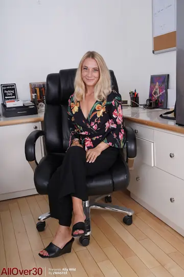 Skinny Blonde MILF with Short Hair Spreads Her Asshole