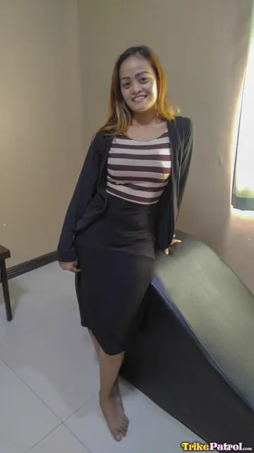 Tall Filipina Takes Anal Doggy Style in a Hotel