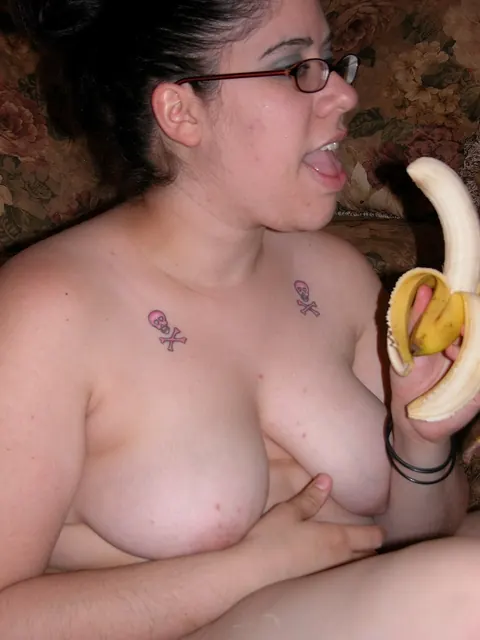 LuLu Garcia: Latina BBW with Big Tits Masturbates with a Dildo and a Banana – photo 19 of 21