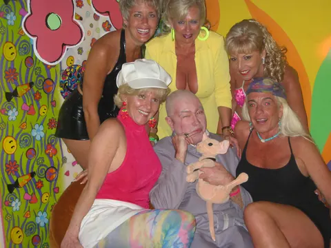 Scarlet Andrews: Tall Blonde MILFs in Bikinis and Skirts Have Group Sex – photo 9 of 16