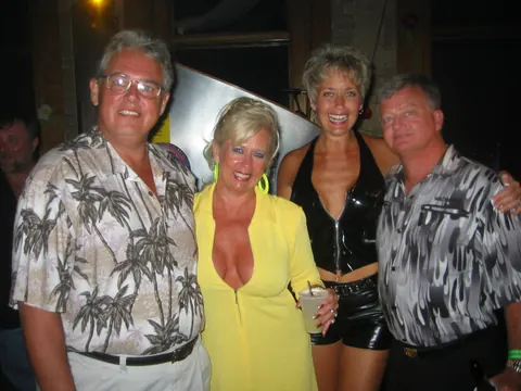 Scarlet Andrews: Tall Blonde MILFs in Bikinis and Skirts Have Group Sex – photo 3 of 16