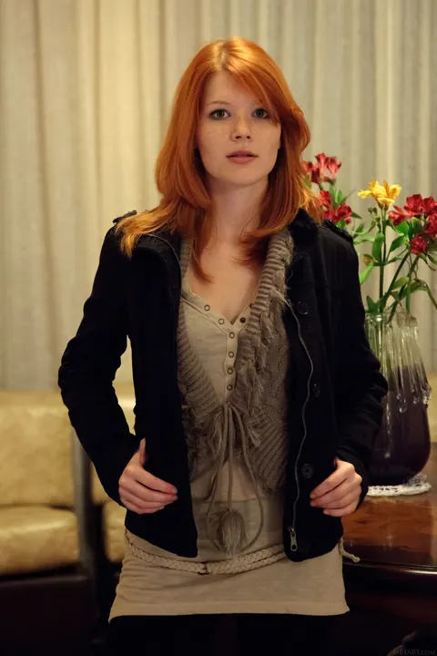Mia Sollis: Petite Redhead Pulls Panties Aside to Spread Her Trimmed Pussy – photo 1 of 20