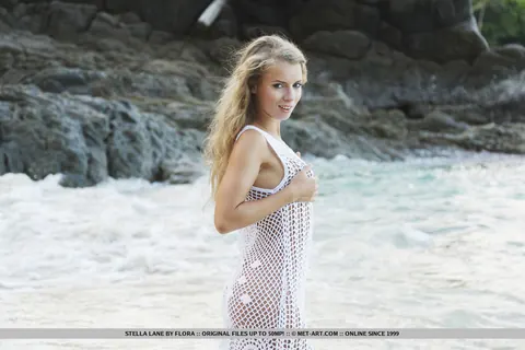 Stella Lane: Slim European Blonde Bares Her Pussy on the Beach – photo 1 of 18