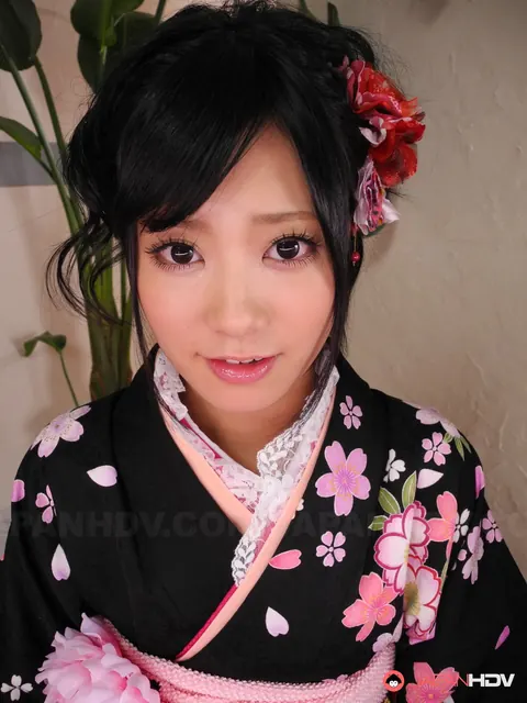 Sanae Momoi: Asian Brunette in Traditional Robes Joins Group Blowjob – photo 2 of 20
