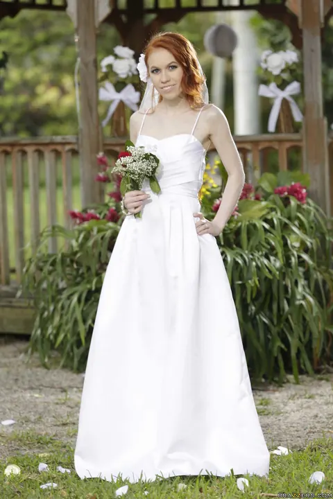 Pale Redhead Bride Strips Outdoors for Lesbian Kiss – photo 1 of 16