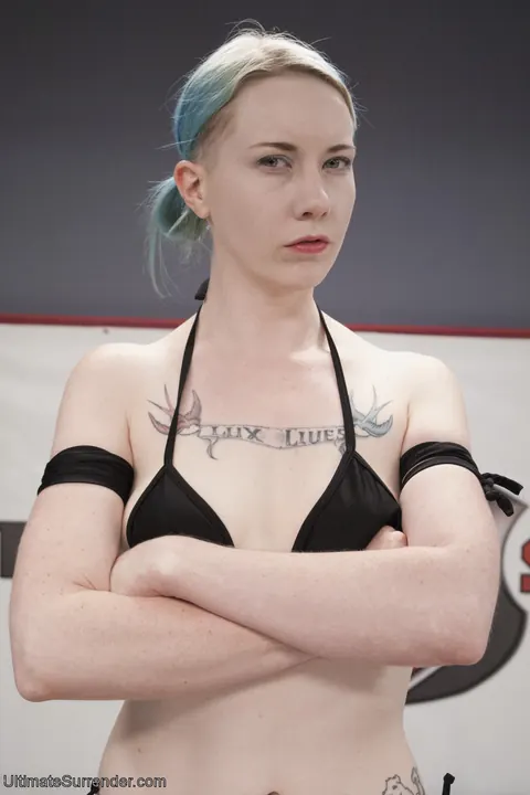 Annie Cruz: Tall Asian Babe with Big Tits in a Bikini Takes a Strap-On and Toy in Bondage – photo 4 of 21