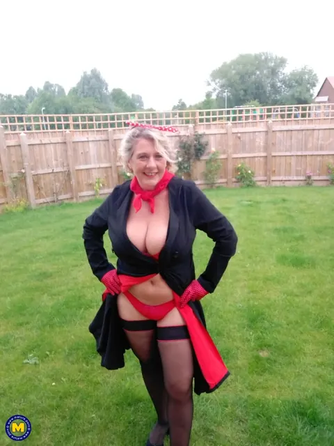 Camilla Creampie: Mature Blonde in Lingerie Teases Her Big Natural Tits – photo 20 of 21