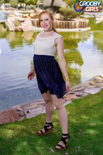 Thick Trans Woman Strips Nude and Shows Her Body