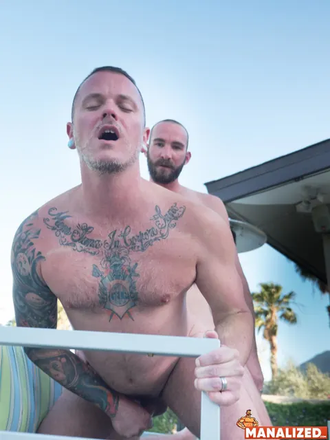Hairy Men Kiss and Fuck Bareback Poolside – photo 8 of 21