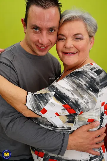 Mature European BBW with Grey Hair Gets Fucked and Takes a Facial