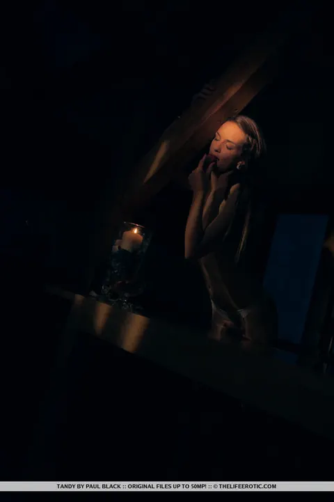 Thick European Babe Bares All by Candlelight – photo 8 of 16