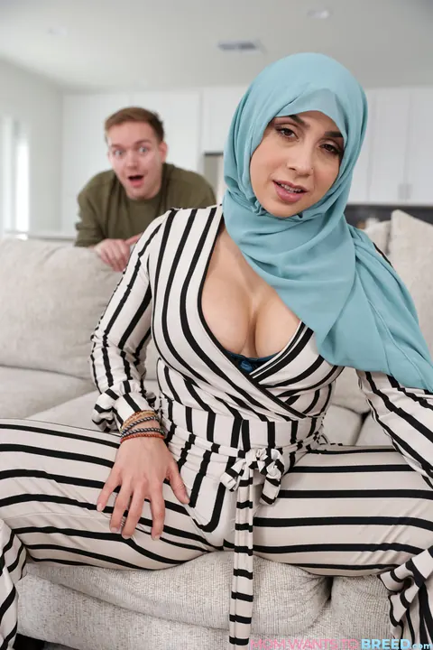 Lilly Hall: Latina BBW Takes Anal and a Creampie – photo 3 of 16