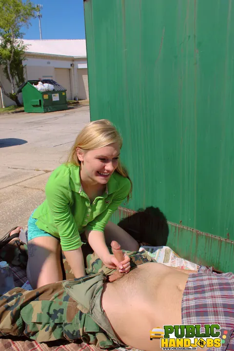 Cassidy Ryan & Raquel Roper: Blonde Latina Gives a Handjob Outdoors – photo 5 of 20