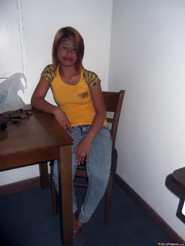 Slim Filipina in Jeans Gives a Blowjob and Spreads Her Legs