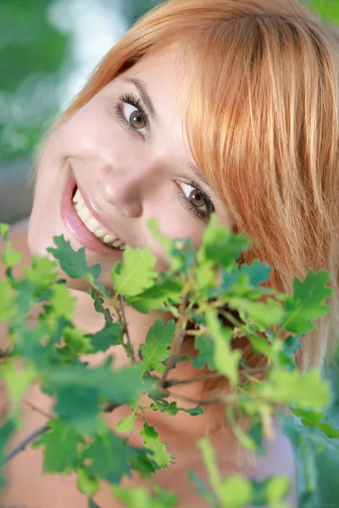 Violla A: Thick Ukrainian Redhead Poses Nude Outdoors with Shaved Pussy – photo 17 of 21