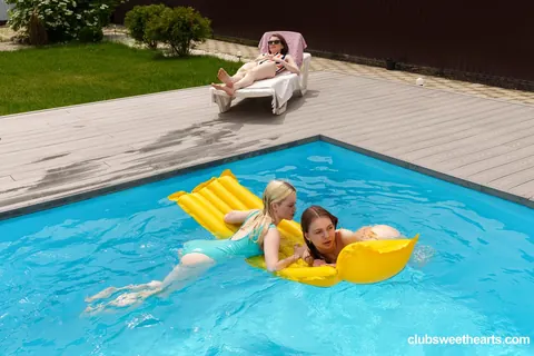 Milka Wey & Lana Rose: Two Blondes in Bikinis Strip and Spread by the Pool – photo 1 of 21