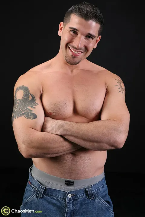Muscular Brunette Guy Strips Nude Showing Thick Hairy Cock – photo 3 of 21