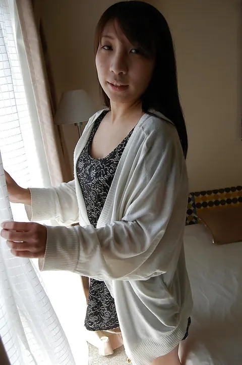 Mai Toda: Thick Japanese Brunette Strips and Spreads Her Hairy Pussy – photo 2 of 16