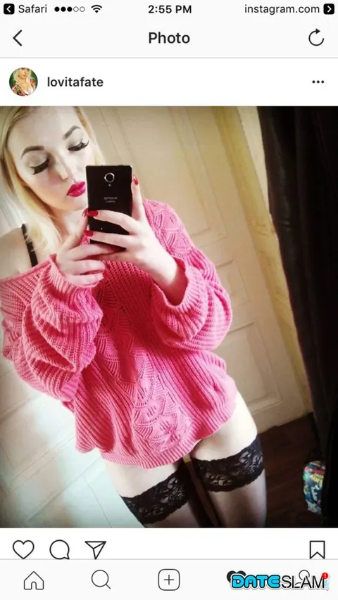 Lovita Fate: Czech Blonde in Lingerie and Glasses Poses for a Mirror Selfie – photo 11 of 12