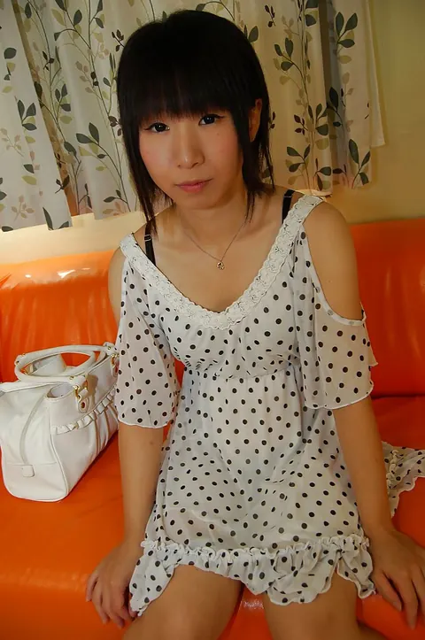 Yuki Hamatani: Slim Japanese Brunette Undresses and Fingers Her Pussy – photo 1 of 16