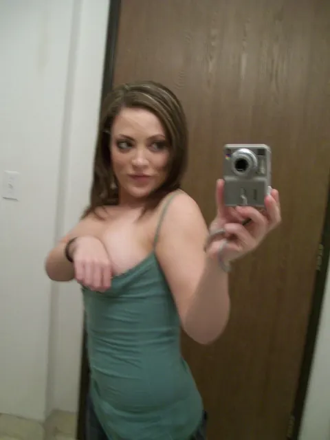 Carmen Valentina: Brunette with Big Natural Tits Masturbates in the Mirror Selfie – photo 4 of 20