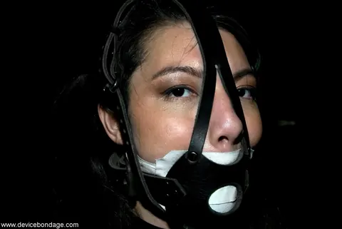 Circe Borges: Short-Haired Brunette in Latex Uses a Dildo While Bound – photo 12 of 18