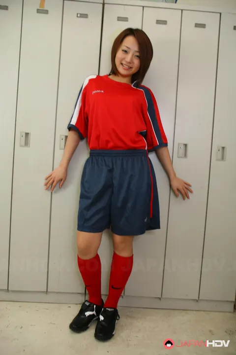Yuu Shiraishi: Japanese Brunette with Big Tits Pulls Panties Aside to Show Her Hairy Pussy – photo 2 of 20
