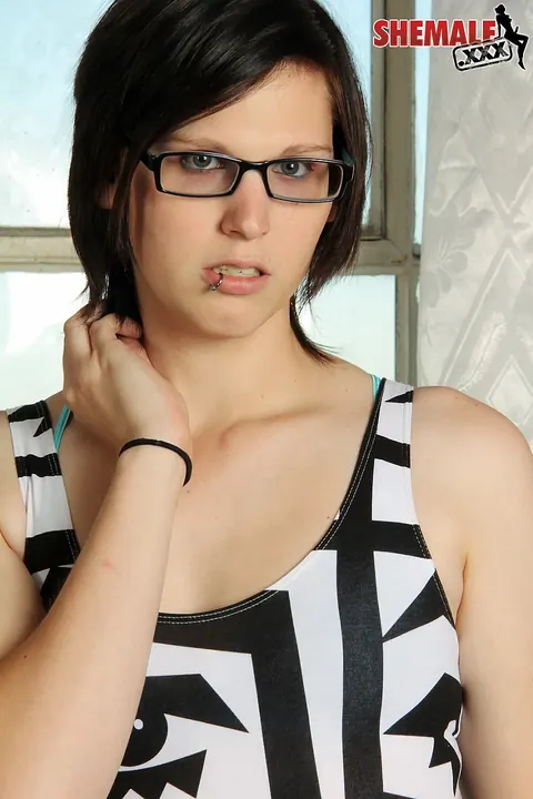 Trans Woman Poses in Lingerie and a Dress – photo 4 of 16