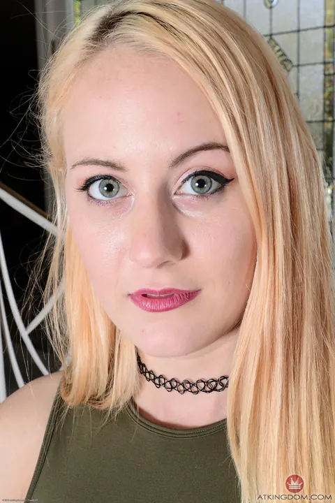 Aubrey Marie: Blonde with Small Natural Tits and Tattoo Strips and Poses Naked – photo 1 of 21