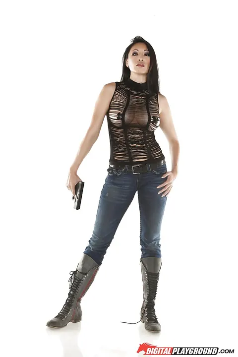 Miko Lee: Tall Asian MILF Strips Out of Her Jeans and Boots – photo 8 of 16
