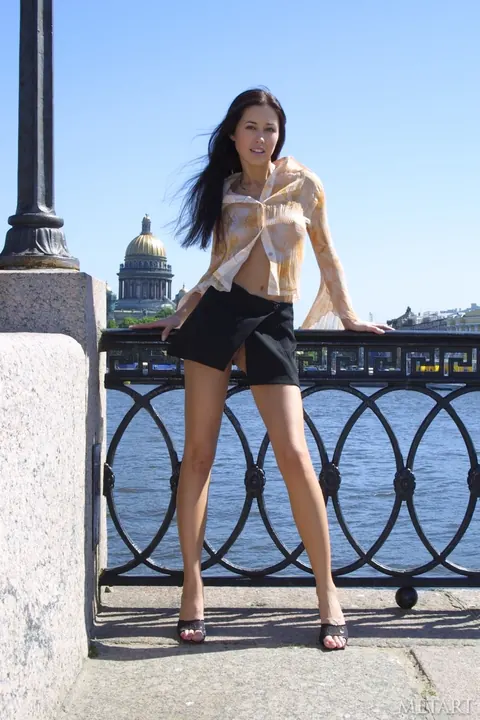 Tall Pale Woman Lifts Her Skirt Outdoors in High Heels – photo 11 of 21