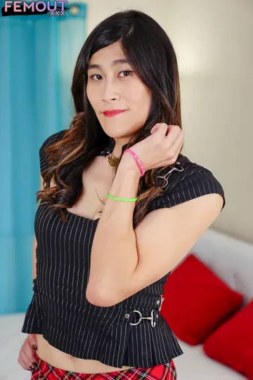 Hairy Trans Woman Undresses and Reveals Her Nude Body