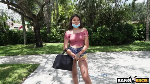 Michelle Anderson: Petite Ebony Brunette Gets Fucked in the Back of a Van – photo 3 of 21
