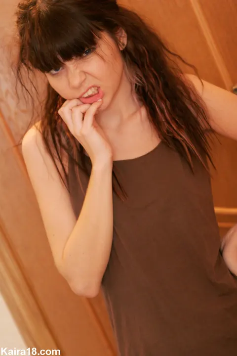 Skinny Czech Brunette Strips Nude to Show Her Tattoos – photo 2 of 13