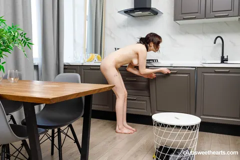 Sara Bork: Slim Russian Blonde Peels Off Her Skirt and Poses Nude – photo 20 of 21