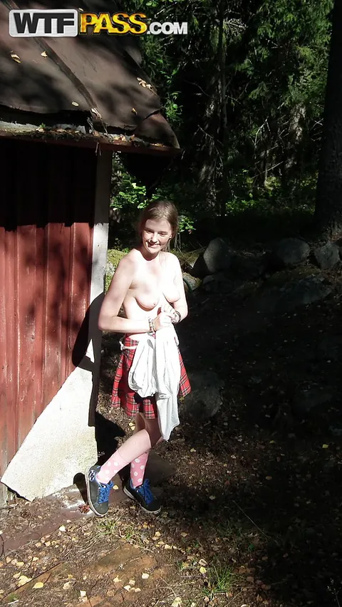 Evelina Juliet: Blonde with Big Natural Tits Shows Her Hairy Pussy in Socks at a Cabin – photo 3 of 16